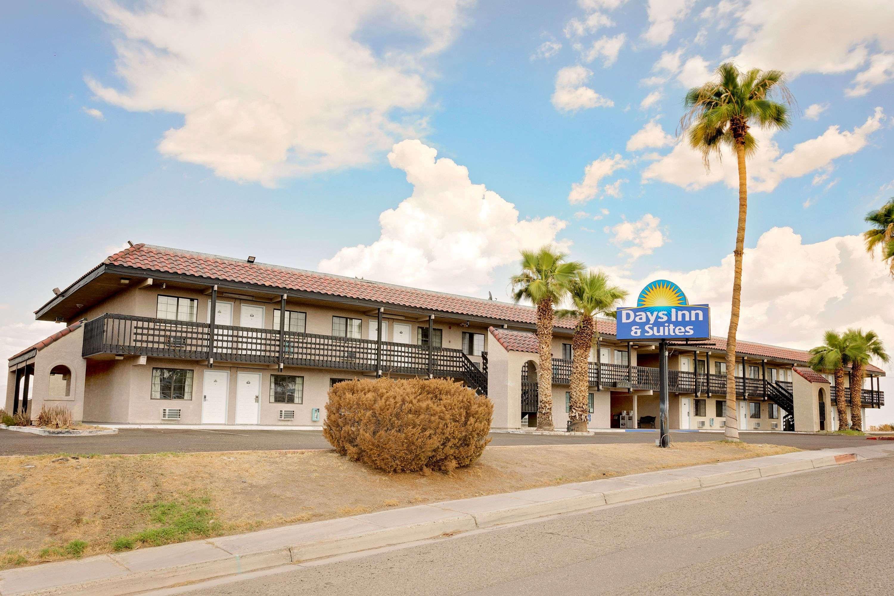 Days Inn & Suites By Wyndham Needles Εξωτερικό φωτογραφία